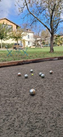 1840124175520795372-2