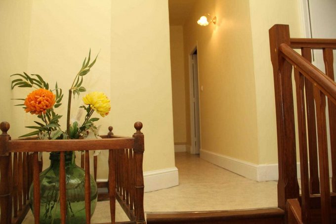 31G100242-8f8243c9ba1d4e23b206c69a5bc3e2a1