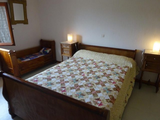 31G100253-65f8fc018f914f229e102ff83efe6e49