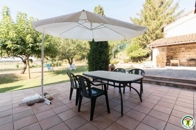 31G100307-41e0329ce1e045c3801f285f4adc1510