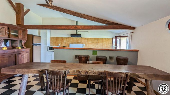 31G100310-7051631603204262bc954b0f3383d808