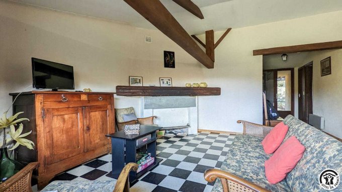 31G100310-eed4974bd7284e40a34cd5b394c37743