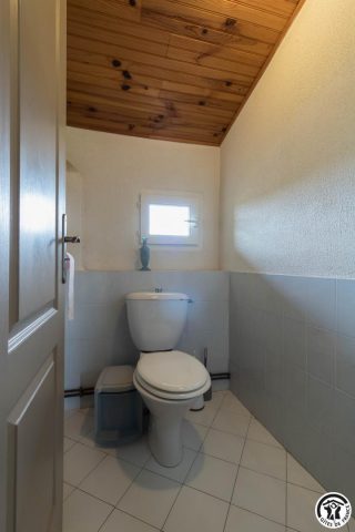 31G100344-99031f6ec5514f7ca89c7e1d1439e4da