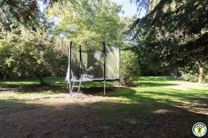 31G100358-1303ec7e75714889bae5e38f9756ac97