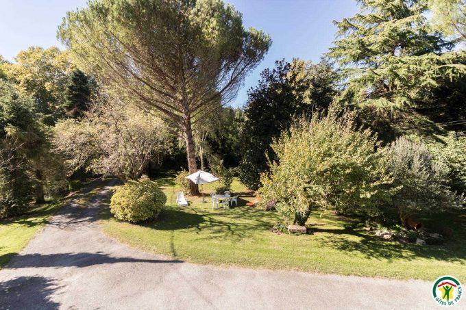 31G100358-1f81b3ff218c4e6aa65d4204dc3ca468