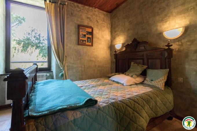 31G100358-8e14b06d75574c799225b72f1a47ef7a