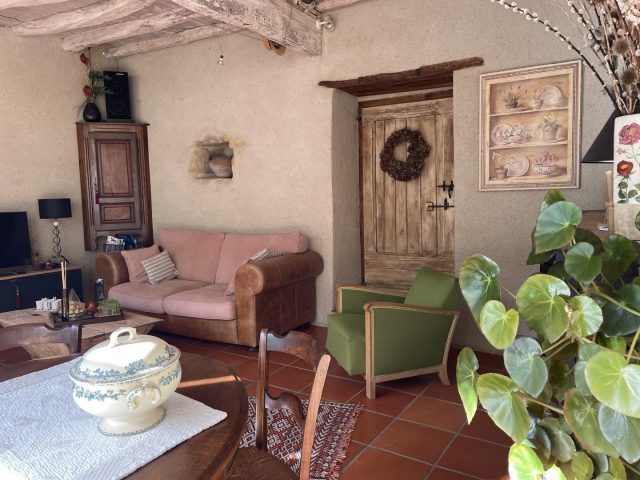 31G100471-41694a15a5024cbfab4e95c5c992991b