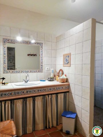 31G100471-9bda4202bbff48ce9e76d5051bc1ec96