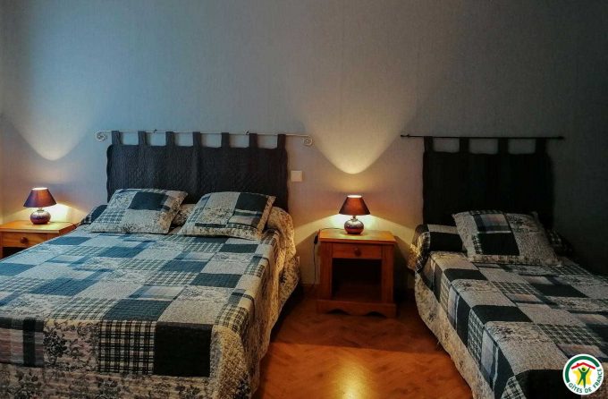 31G100509-4b59ccb204904b87868d0700c7324bea