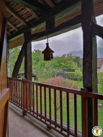 31G100509-d967cd50096049af8207400408233465