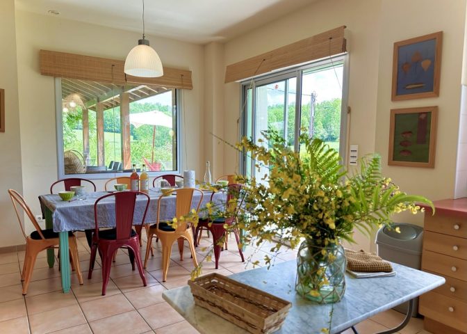 31G100587-88b3316bd89748e8b8e577edab92aa5f