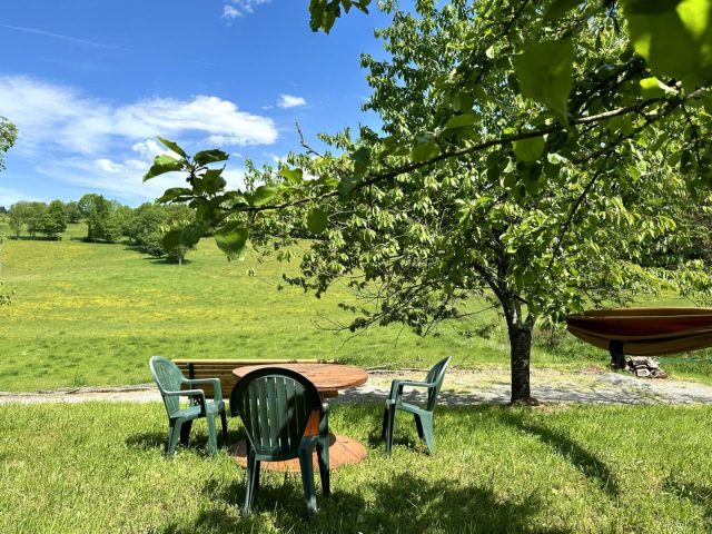 31G100587-b9a171fa57584be09cbf9c58ffbbcdb7