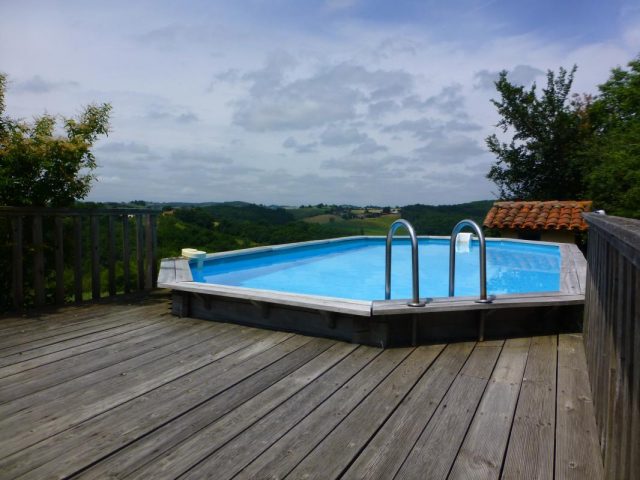 31G100621-1f513e14eef94f4498ff752f93bfeeb9