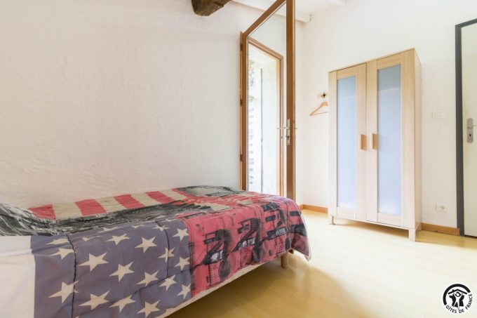 31G100621-7f772d0cf0b240e29e89b7ea4a9e1205