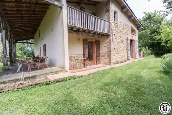 31G100621-dfd101f3f25749ff85292a408f9b242c