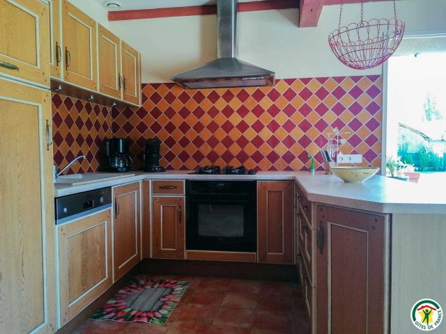 31G100764-5073529a15604312a0c3386a20010612