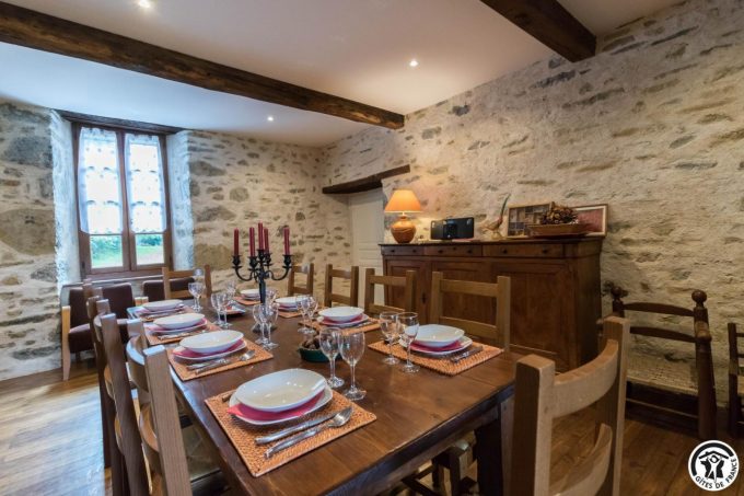 31G100773-d6498c3c461d48eda5818650358eba76