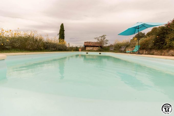 31G100978-38819609272a42eb93da7cfe9f6332ae