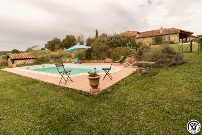 31G100978-49477387231740f184e1ccd26200e6f9