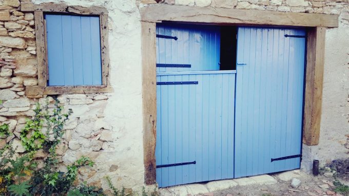 31G100978-74caa977e83d4838989f49d831812706