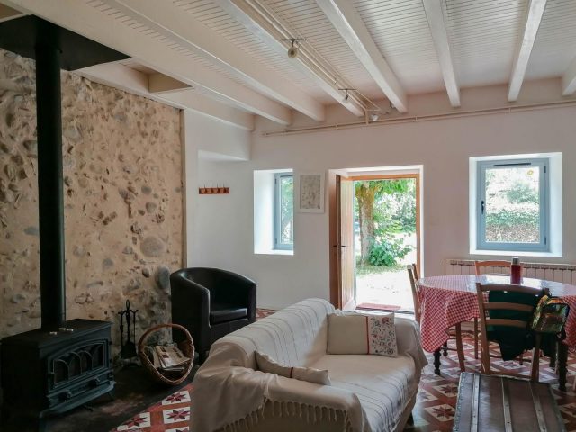 31G100985-e30df5d255bf44949a0b9e0d72ad0721