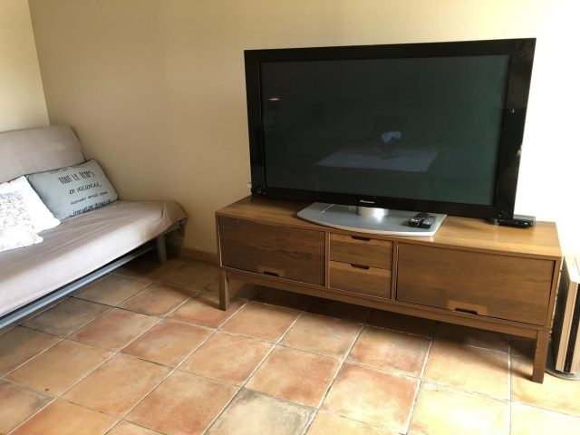 31G101006-aa458e02c2504e88a1a1b9c3638ef58f