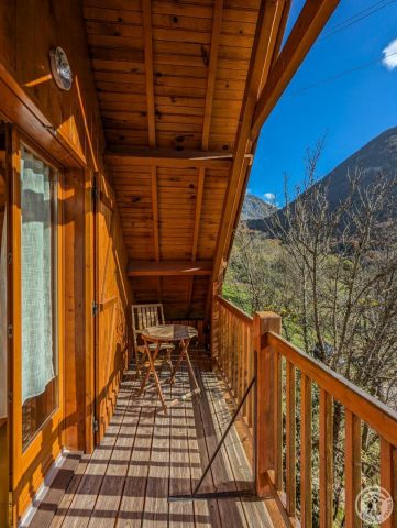 31G101017-255524c08b2945fdbd9678e214e0d7b8