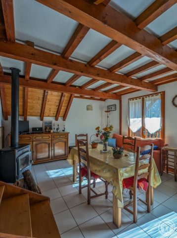 31G101017-41186af37ba24a0da14ea75ef04afbdf