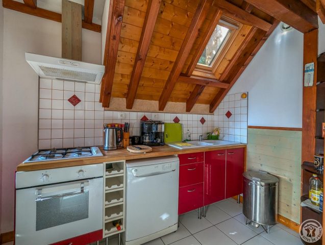 31G101017-fee29fe54d394d76893be4dcc241a44a