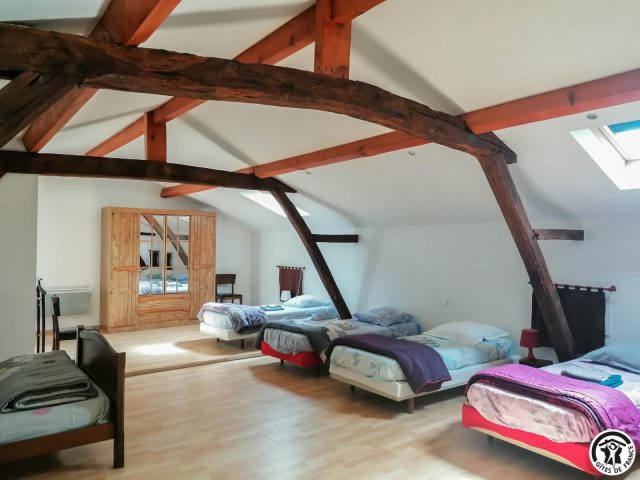 31G101082-81bb00a102bb4c1891a19a10c2b174eb