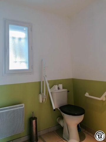 31G101082-8579cf528c3a4c128314218dc0db518c