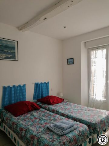 31G101082-feed3e06149842878563d468446b9ead