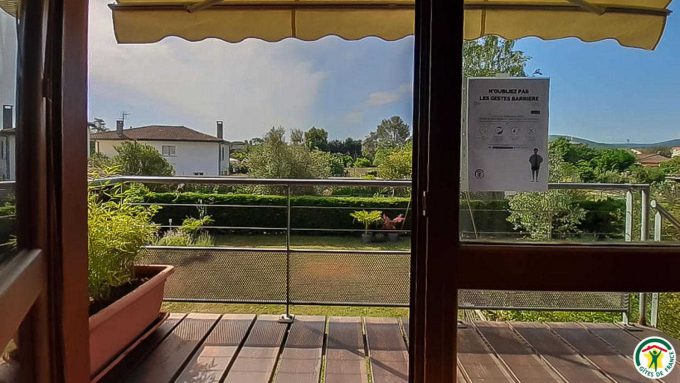 31G101092-409b7c5c8f9e40c98d23d2d1c555cc95