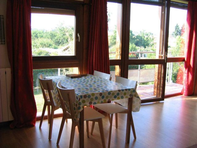 31G101092-acfb996b21e64fb79a1820c377596cfa