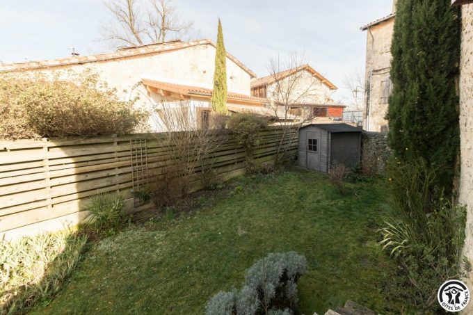 31G101100-47f46590c09e4a64a8b45515bce71bb6