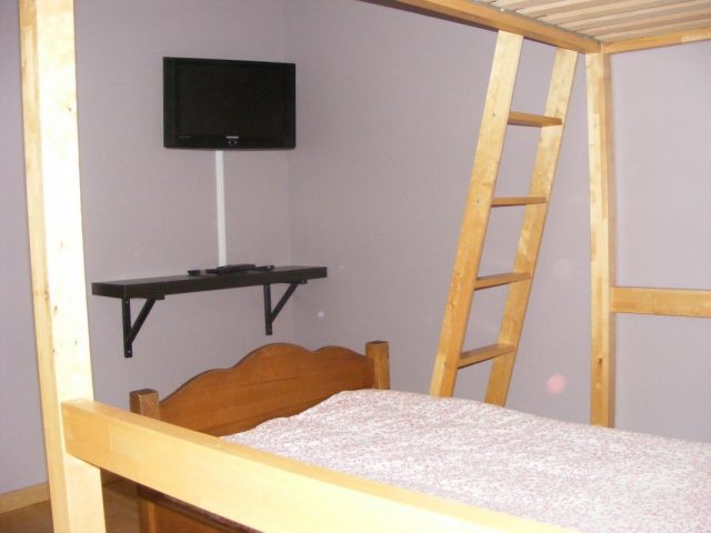 31G101105-c42cf639bf294694bf6b212dd24faef1
