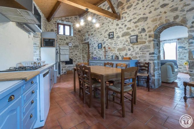 31G101116-0eca92ce64ec46d6b3accdbe408657f3