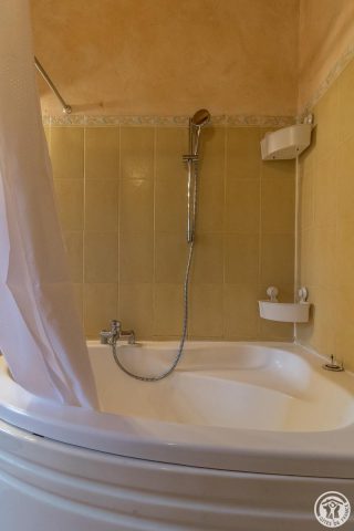 31G101116-12c865a24fd646a6a996bd3b6a9ed0ad