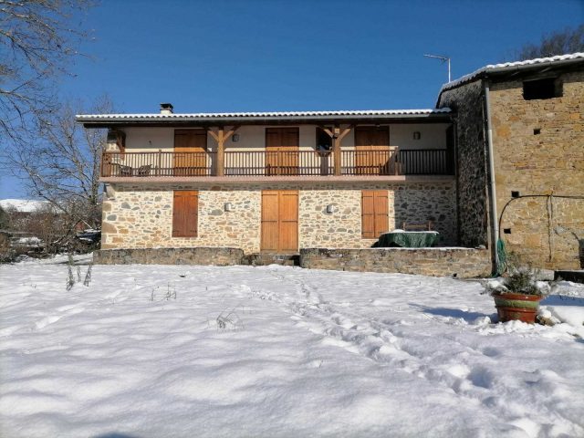 31G101116-2923617b0a2147edb5f976272e0f15ee