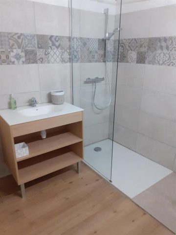 31G101170-8a898ae1339747dab23b98ea55f9f86d