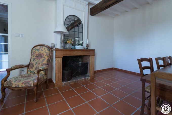 31G101170-9309169a902d41b7b6636709175e1656