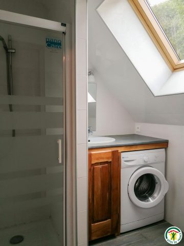 31G101175-0d5d0b761f8e4d2fb0bde066a5d89f35