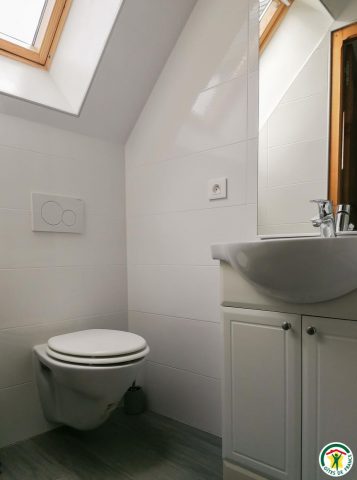 31G101175-889ff12b4c744944a07812fef9c0b150