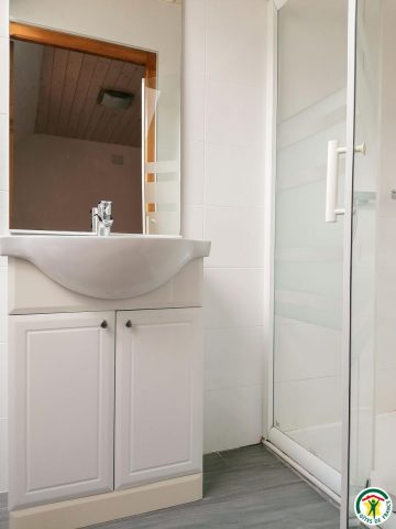 31G101175-9171629d5abe49cc893934a553063b33