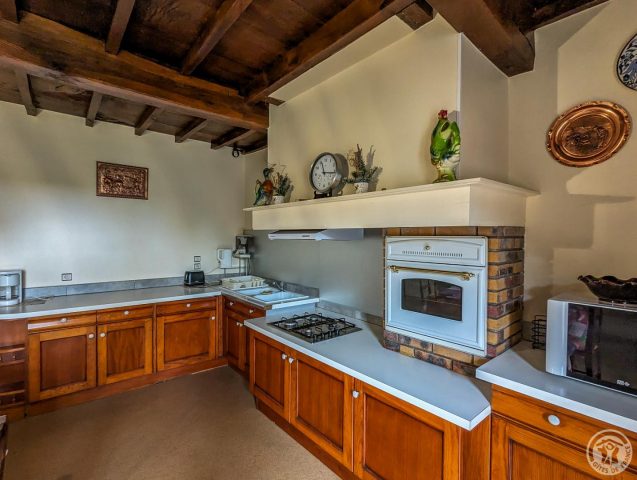 31G101249-250f2eb5c12447a99453e6ed5254b1f9