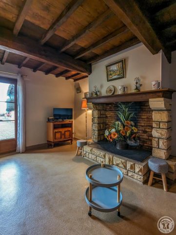 31G101249-b5ad9a33f90546eb9ad9b035a1705cee