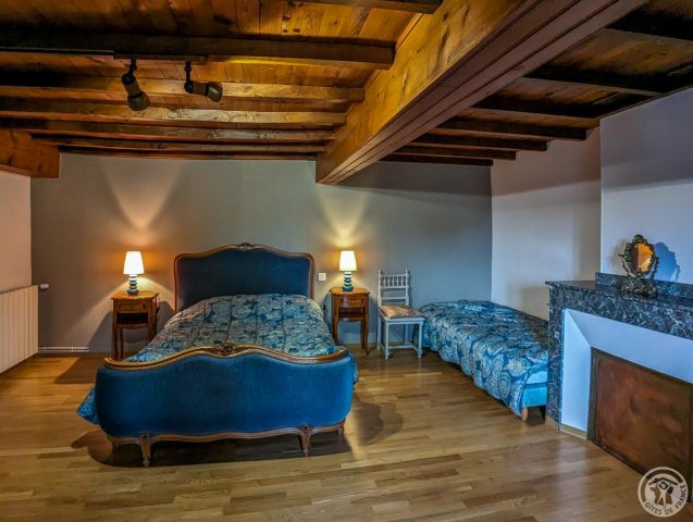 31G101249-d7c348b0931145c2a9239eecb91d4d49