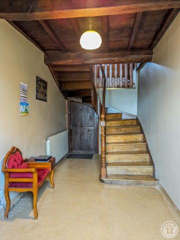 31G101249-ffbf441db342442ca2c7dc6537dbd5e5