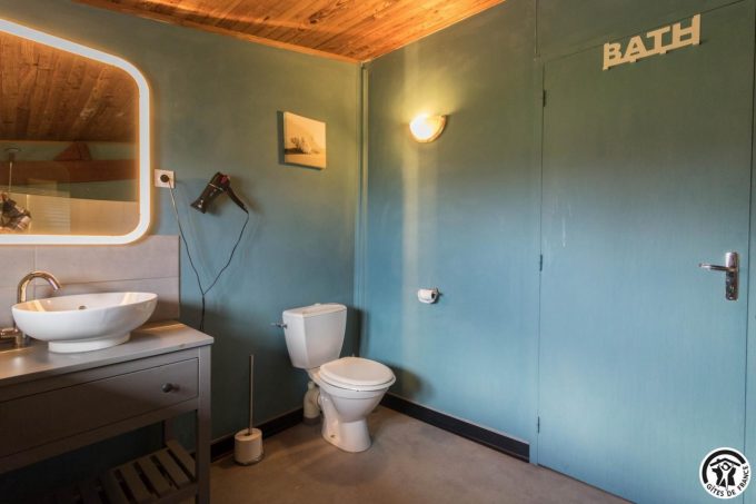 31G101370-08008539d49d450183879aa17e519871