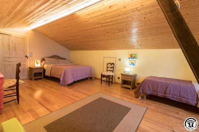 31G101393-098bf1c9dba84cd7ba0f33dd1c783725